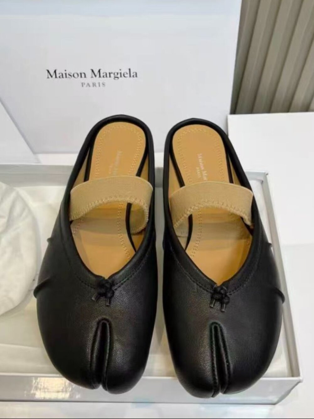 Maison Martin Margiela Black Leather Split-Toe Tabi Mary Jane Mules Size 39
